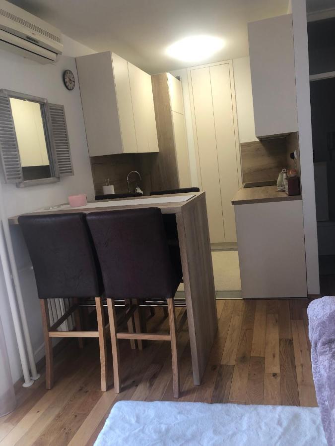 Apartment Ura غييكا المظهر الخارجي الصورة