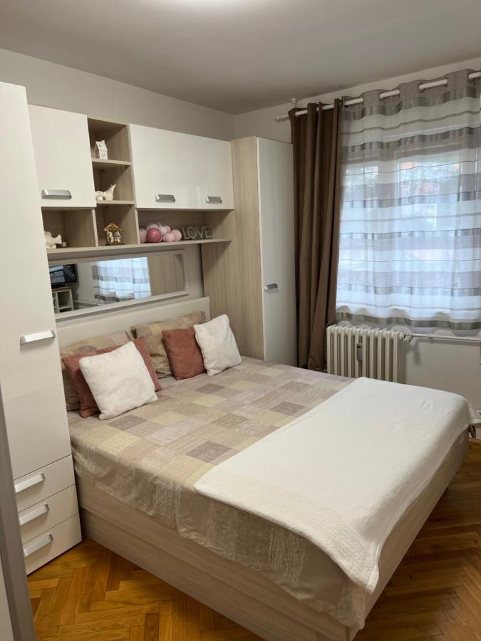 Apartment Ura غييكا المظهر الخارجي الصورة