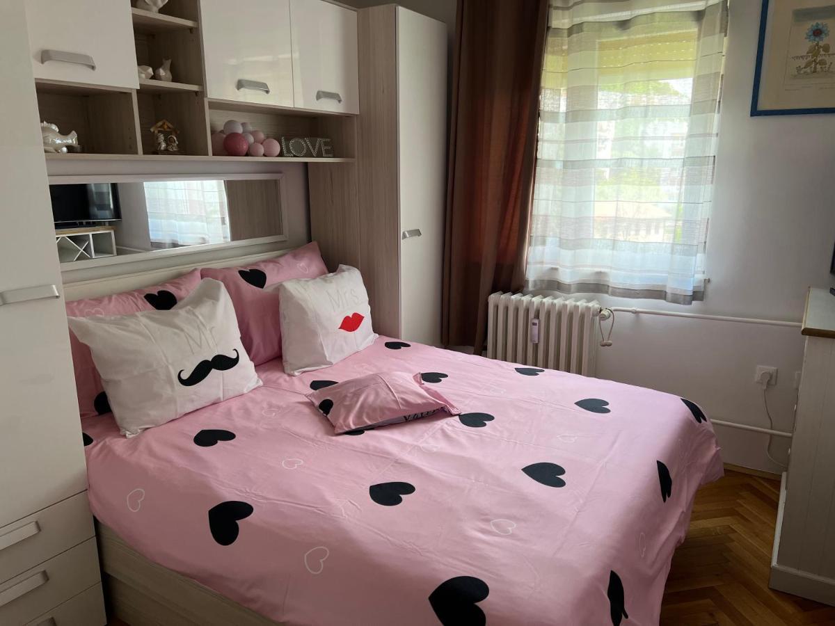 Apartment Ura غييكا المظهر الخارجي الصورة